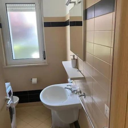 Apartment Holidayhomemanetta Two A Un Passo Dal Mare! *