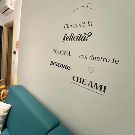 Apartment Holidayhomemanetta Two A Un Passo Dal Mare! Pineto